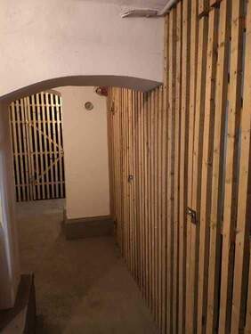 Kellergeschoss / Mieterkeller - 