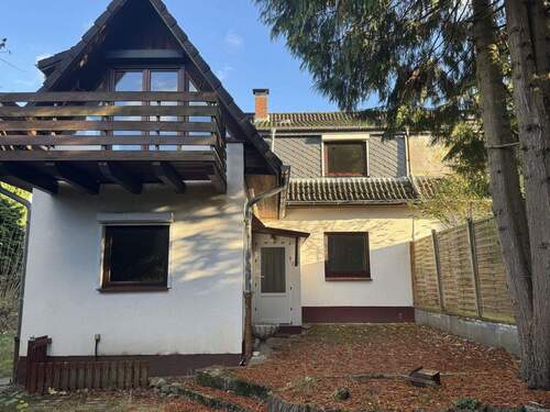 Hausansicht - 6 Zimmer Doppelhaushälfte in Glinde