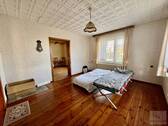 EG:Wohnzimmer - 9 Zimmer Einfamilienhaus in Saalfeld