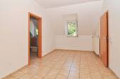 Bild 2 - 3 Zimmer Etagenwohnung zur Miete in Neckargemünd