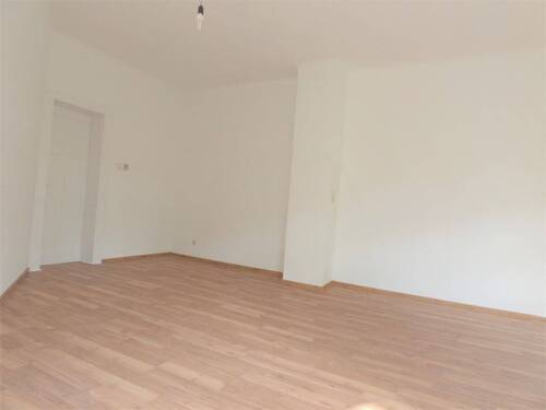 Wohnen - Etagenwohnung mit 103,00 m&sup2; in Leipzig zur Miete