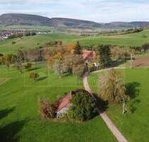 Historischer Doppelbauernhof in traumhafter Alleinlage mit weitem Fernblick und außergewöhnlichem Entwicklungspotenzial ! - Blumberg / Fützen Nordhalden