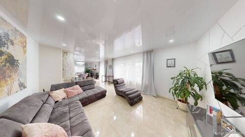 Wohnzimmer - 5 Zimmer Einfamilienhaus zum Kaufen in Lehrte / Sievershausen