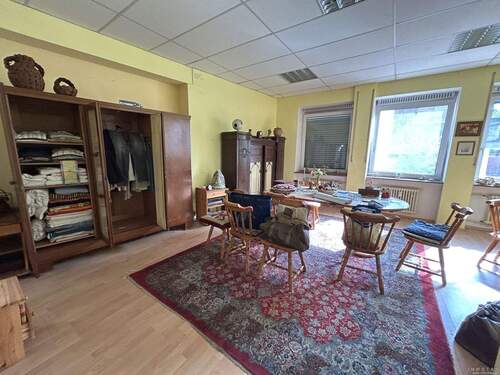 Essen EG - 1 Zimmer Einfamilienhaus zum Kaufen in Wolfstein