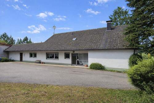 Hausansicht - Bauernhaus, Landhaus mit 281,00 m&sup2; in Konz-Kommlingen zum Kaufen