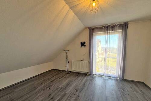 Schlaf- / Kinderzimmer - 
