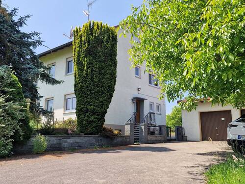 Hofeinfahrt - 8 Zimmer Einfamilienhaus zum Kaufen in Bad Saulgau
