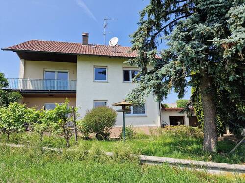 Südansicht - 8 Zimmer Einfamilienhaus in Bad Saulgau