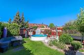Blick über den Garten - 4 Zimmer Reihenendhaus zum Kaufen in Berlin