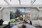 Blick über den Garten - 4 Zimmer Reihenendhaus in Berlin