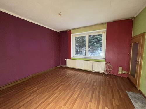 Wohnzimmer - Einfamilienhaus mit 140,00 m&sup2; in Brand-Erbisdorf zum Kaufen