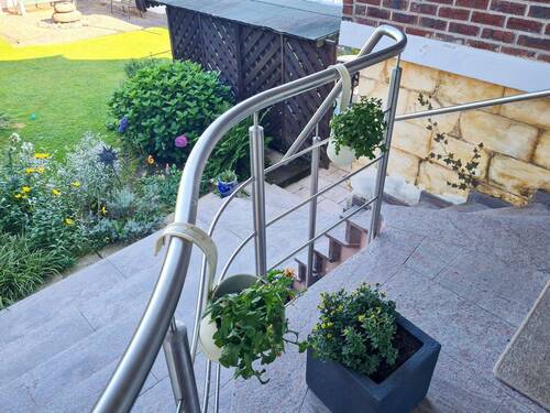 Treppe in den Garten - 