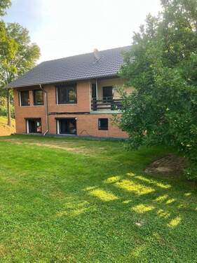 Bild 3 - 9 Zimmer Einfamilienhaus in Giershausen