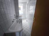 Badezimmer - Etagenwohnung mit 57,00 m&sup2; in Lutherstadt Eisleben zur Miete