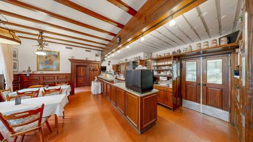 Theke 1 - 