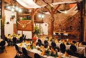 Eventscheune-Festivität bei Tag - 