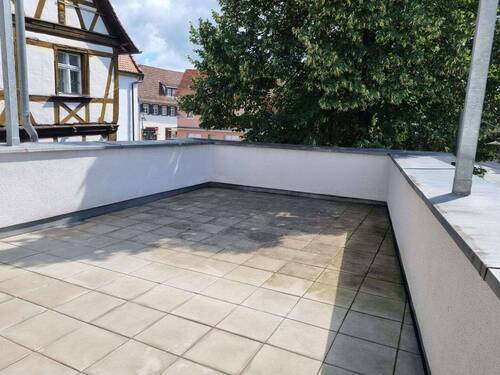 ...mit Zugang zur Dachterrasse - 