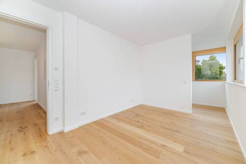 Schlafzimmer mit Ankleide - 