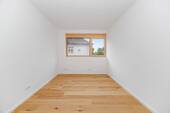Kinder- oder Arbeitszimmer - 
