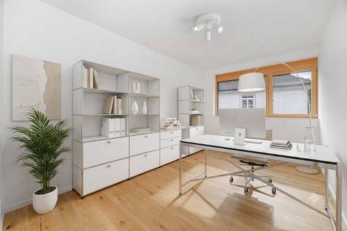 Arbeitszimmer - Etagenwohnung mit 96,00 m&sup2; in München zum Kaufen