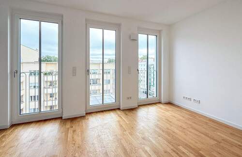 Wohnbereich - 1 Zimmer Etagenwohnung in Berlin