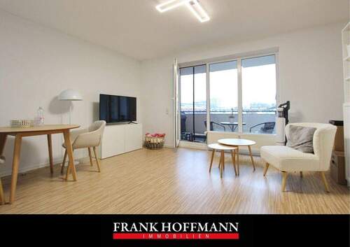 M2485 Titelbild - Gut geschnittene 2-Zimmer-Wohnung mit Balkon & Tiefgarage in Norderstedt-Garstedt