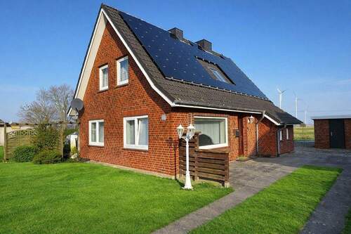 Objektansicht - Ein Haus mit Charakter - viel Platz, Ruhe und Potenzial für Ihr Traumzuhause in Neufeld!