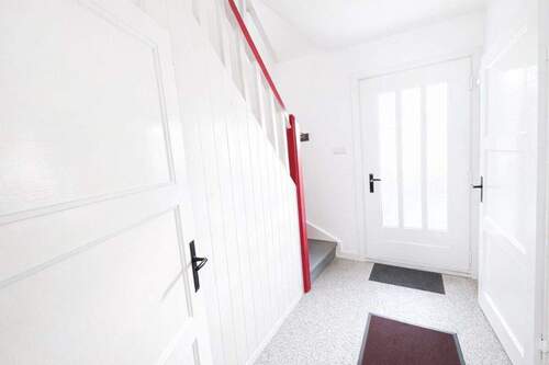 Eingangsbereich - 4 Zimmer Einfamilienhaus zum Kaufen in Neufeld