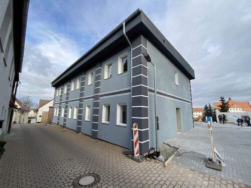 Straßenansicht - 3 Zimmer Etagenwohnung in Alsleben