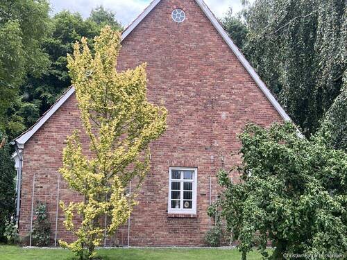 Seitenansicht rechts - Einfamilienhaus mit 101,00 m&sup2; in Bremervörde zur Miete