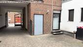 WuG - Zugang Keller (links) u. Imbiss (rechts) - 