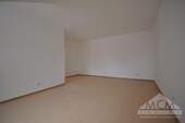 Wohnzimmer - Etagenwohnung mit 70,00 m² in Neu-Isenburg zur Miete