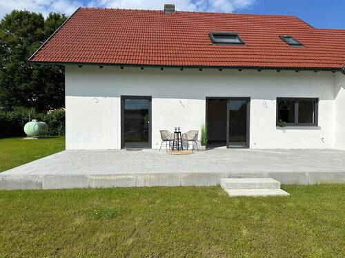 55d46294-279a-47d2-9f8f-e674104f72eb.jpeg - SANIERTES TRAUMHAFTES LANDHAUS IN TOLLER LAGE