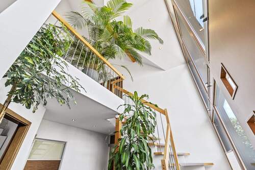 Galerie und Luftraum - 