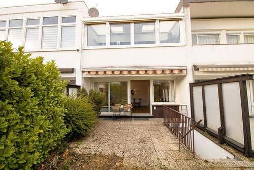 Terrasse und Wintergarten - 