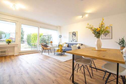 Einladendes Wohnzimmer - 