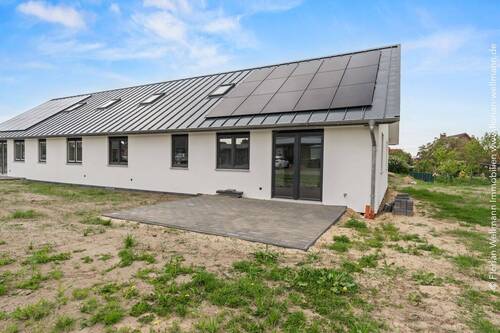 Aussenansicht (Garten) - 7 Zimmer Doppelhaushälfte zum Kaufen in Selsingen