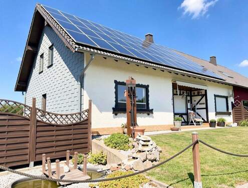 Photovoltaikanlage - 4 Zimmer Doppelhaushälfte in Urschmitt