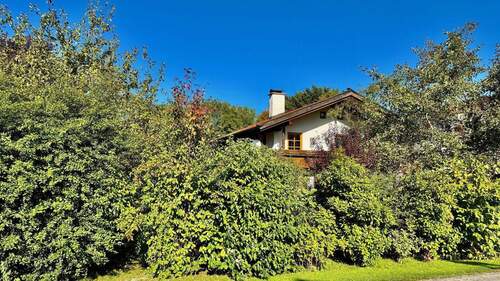 Blich von Strassenseite Ost - 