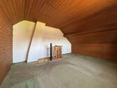 Spitzboden (Weitwinkel) - 