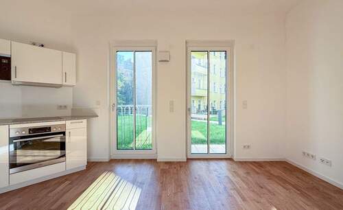 Wohnbereich - 1 Zimmer Etagenwohnung in Berlin