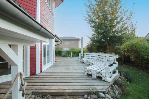 Terrasse - 5 Zimmer Einfamilienhaus in Itzehoe