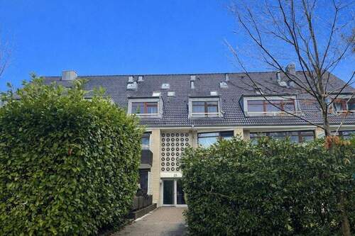 Außenansicht - Eigentumswohnung mit großer Terrasse und TG-Stellplatz in zentraler Lage von Wellingsbüttel