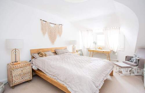 Hauptwohnung DG - Schlafzimmer - 