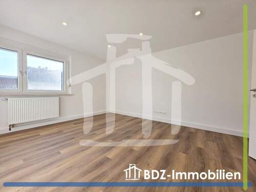 Wohnzimmer - 3 Zimmer Etagenwohnung zur Miete in Nürnberg