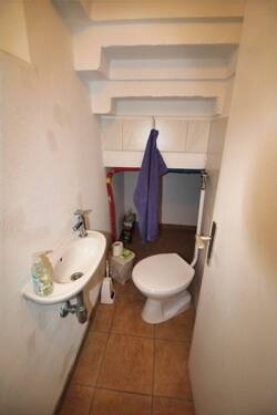 Gäste-WC im Erdgeschoss - 