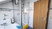 Bad1.jpg - 3 Zimmer Etagenwohnung zum Kaufen in Riegel