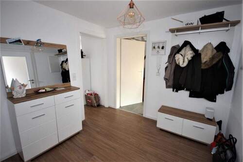 Flur - 3 Zimmer Etagenwohnung zur Miete in Hildesheim