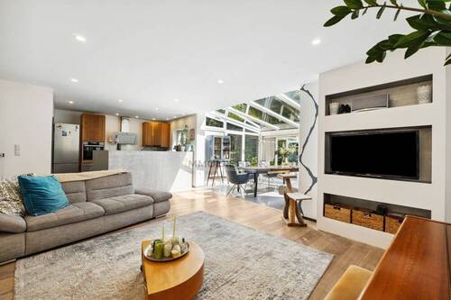 Modernes Design - 4 Zimmer Terrassenwohnung zum Kaufen in Overath