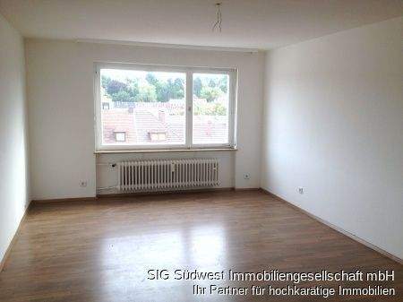 Schlafzimmer - 2 Zimmer Etagenwohnung zur Miete in Pforzheim / Brötzingen